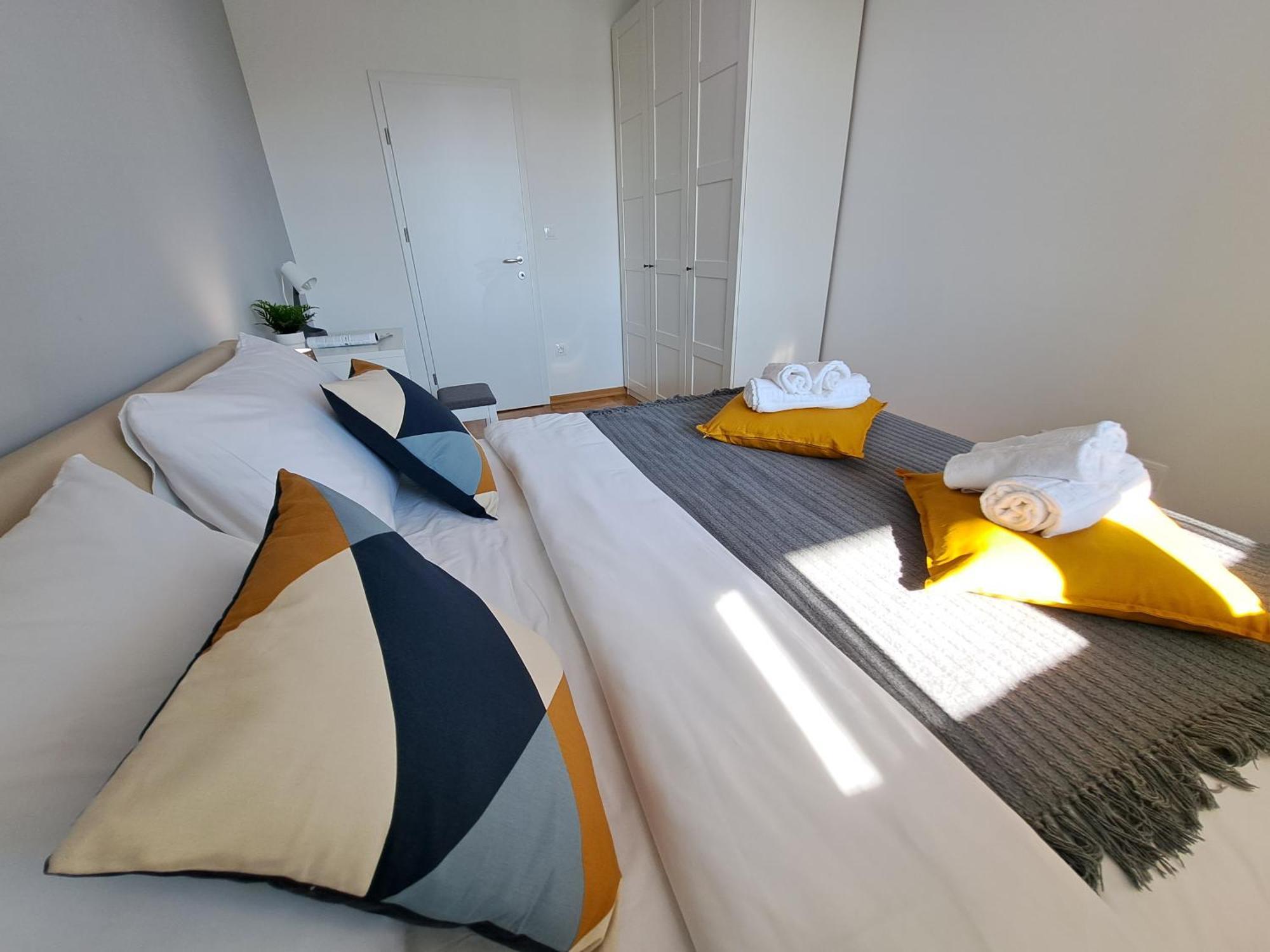 Cityana - Private Garage, 0-24 Self Check In Apartmán *