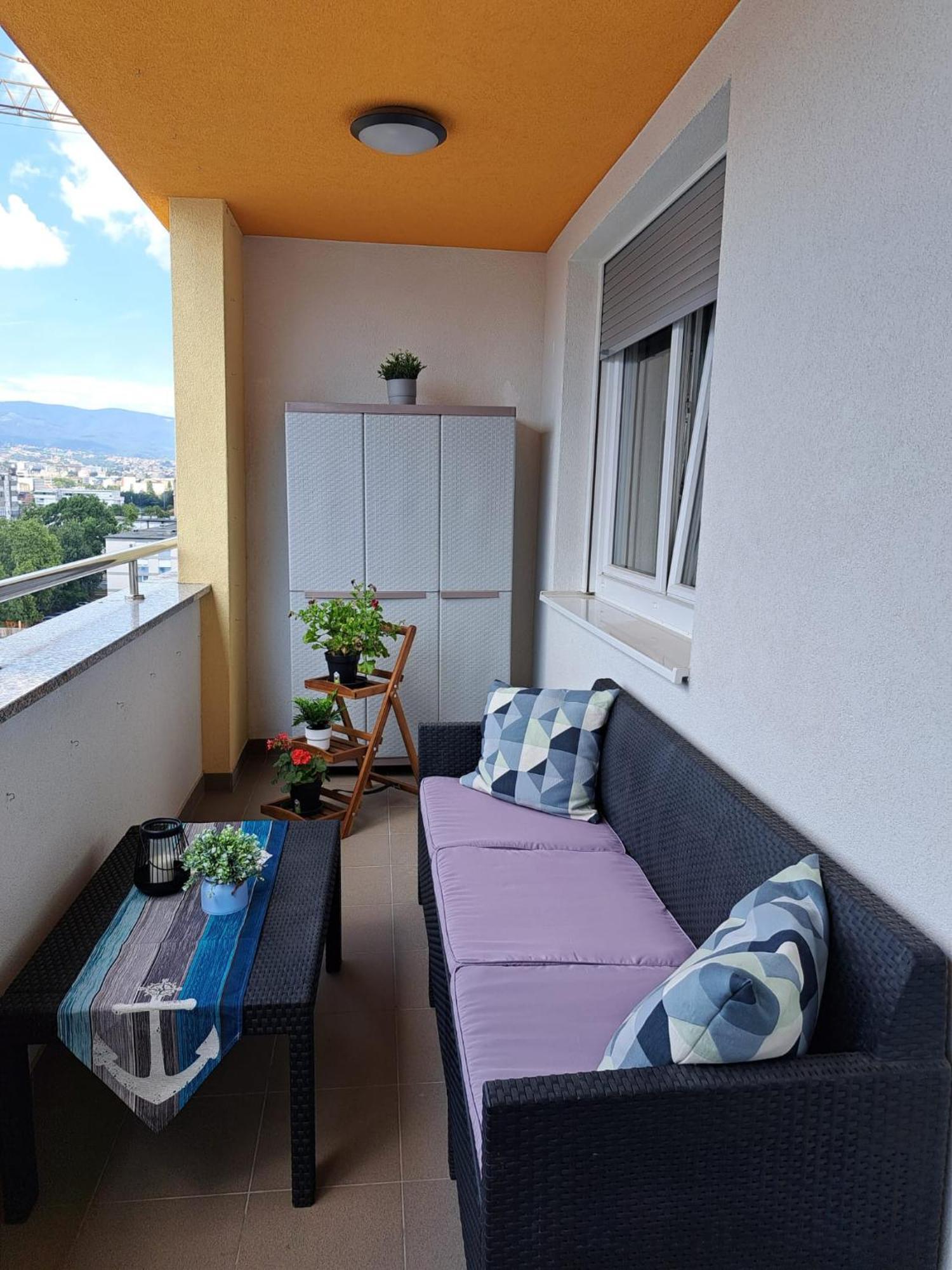 Cityana - Private Garage, 0-24 Self Check In Apartmán